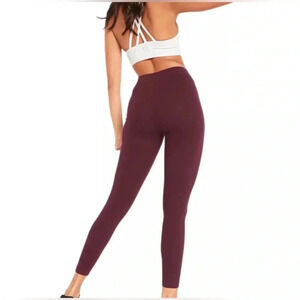 OLD NAVY Women's Size Small High Waisted Jersey Ankle Leggings Red Raisin NWT